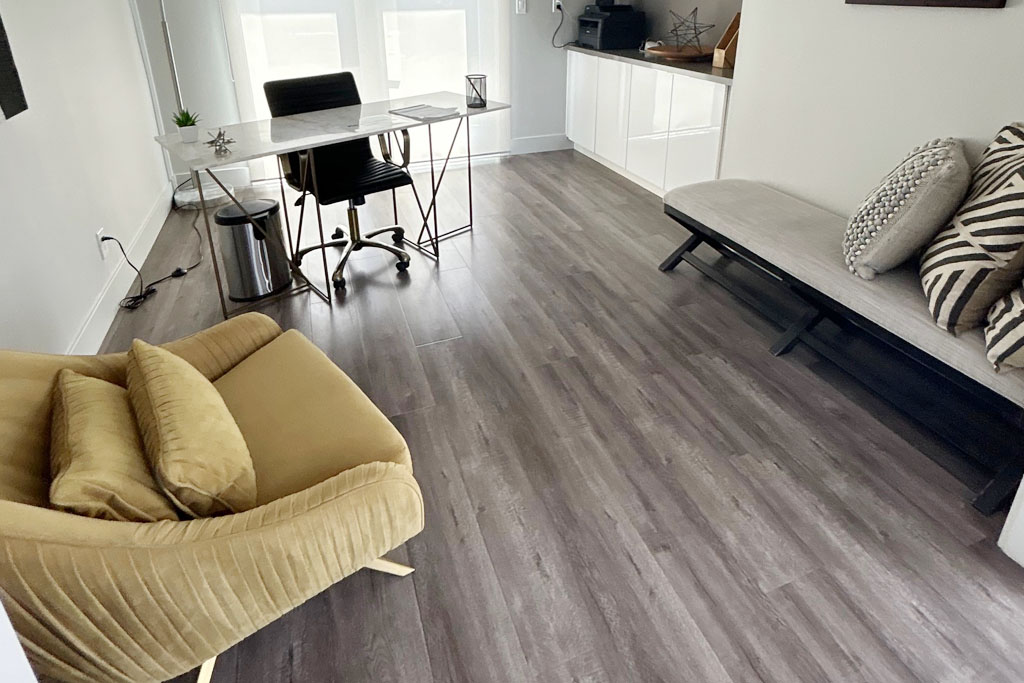 Floor Cleanng